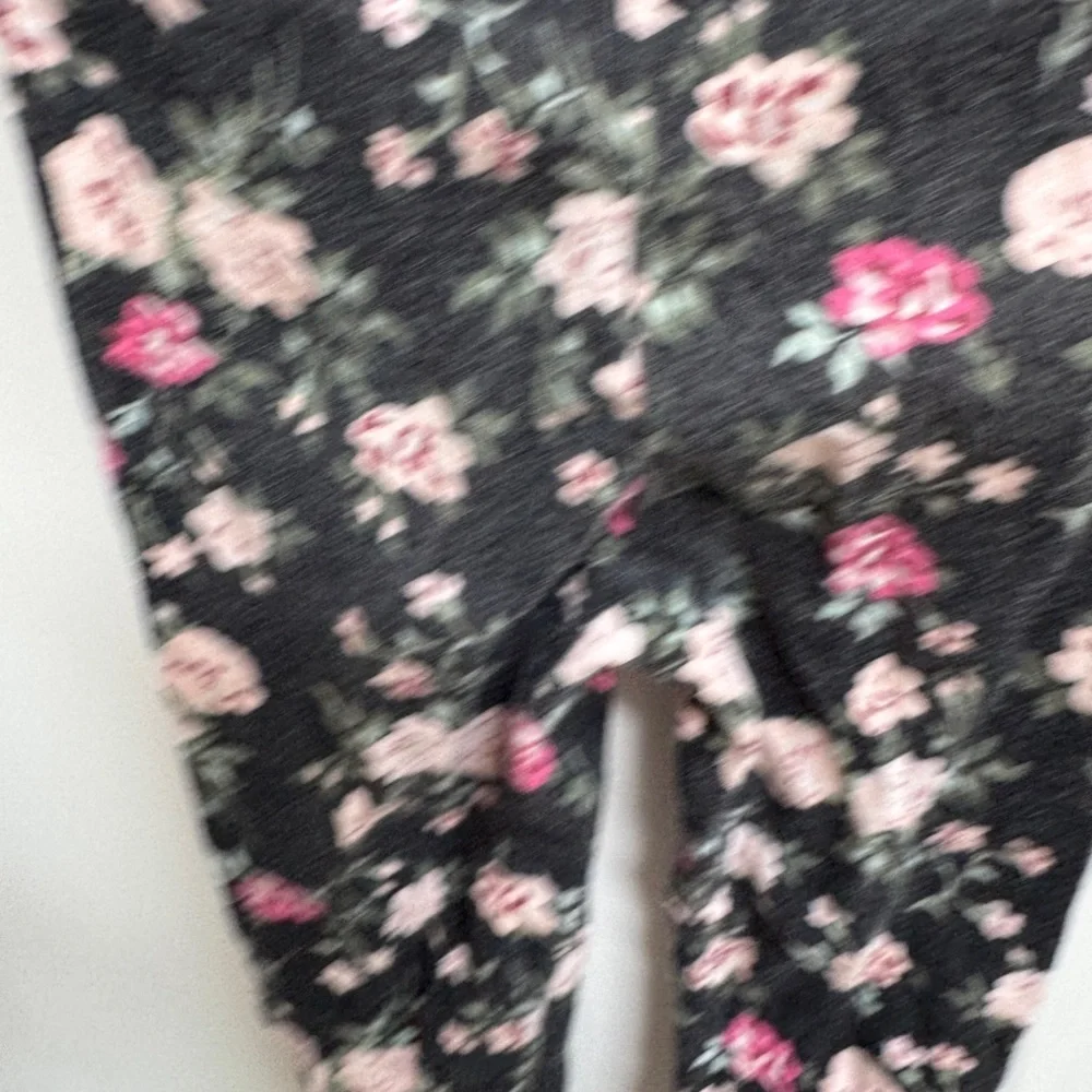 The Children's Place 2T Girls Black & Pink Floral Leggings Pants